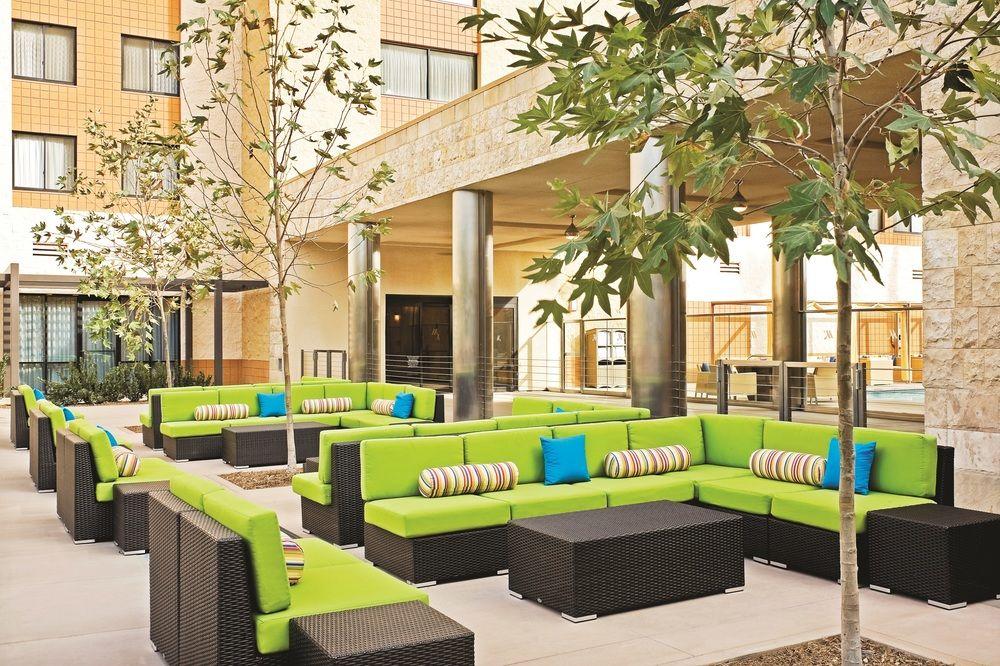 Los Angeles Marriott Burbank Airport Exterior photo